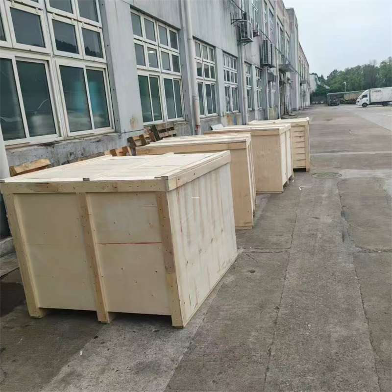 大柴旦尼勒克县：物流专线的高效货运之旅