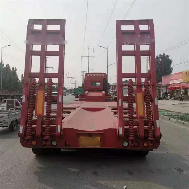 大柴旦探秘华宁县多元化物流运输世界